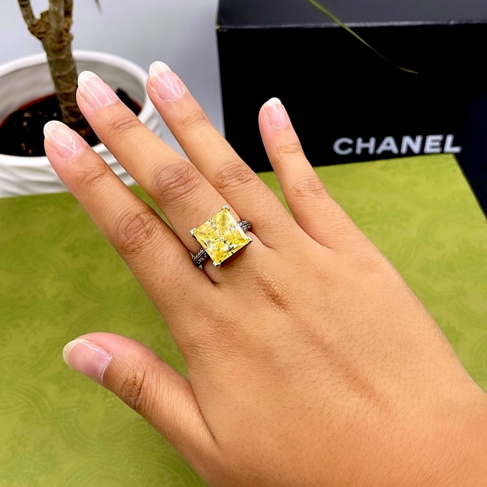 yellow crystal ring, on rhodium over 92.5 ss.